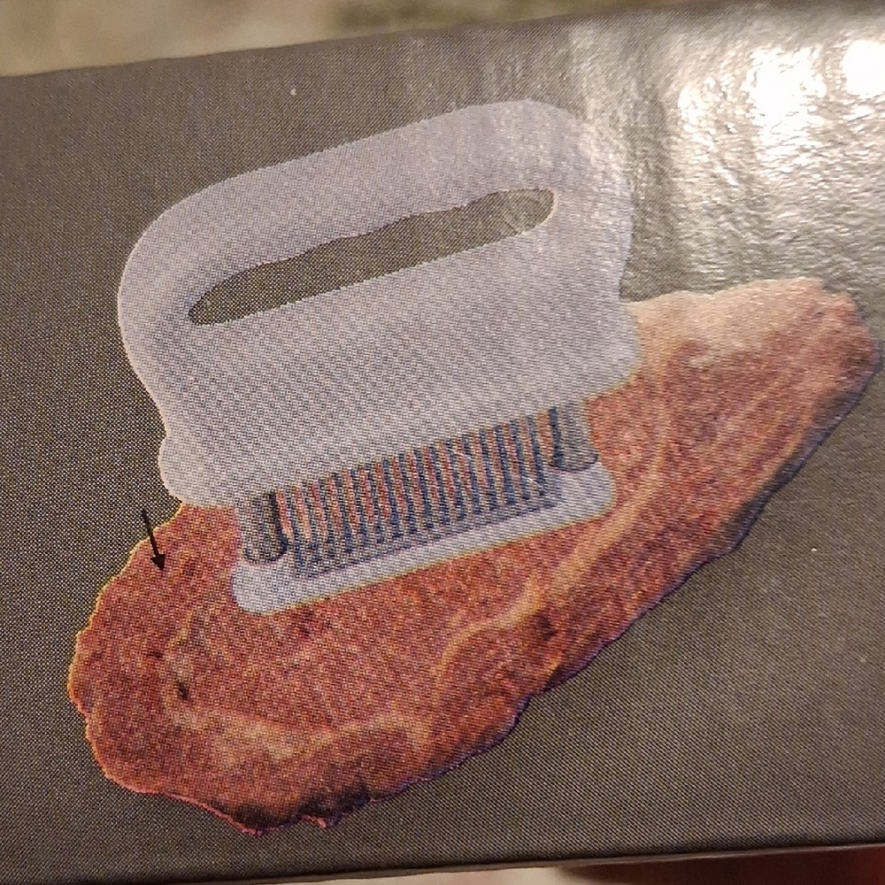 NEW Premium Meat Tenderizer - Black - Picture 3 of 5